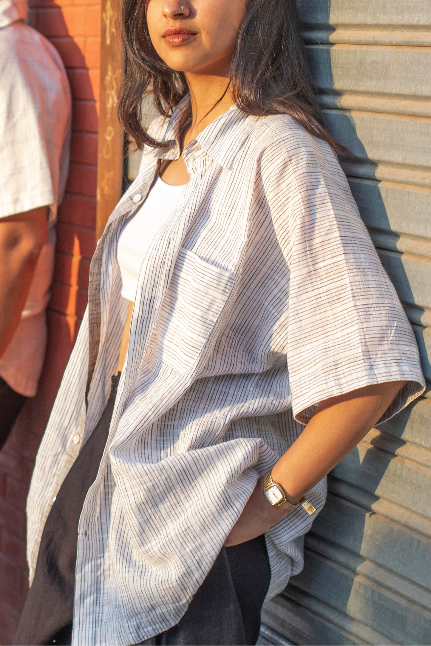 Live-in Shirt: White/Black stripes (unisex)