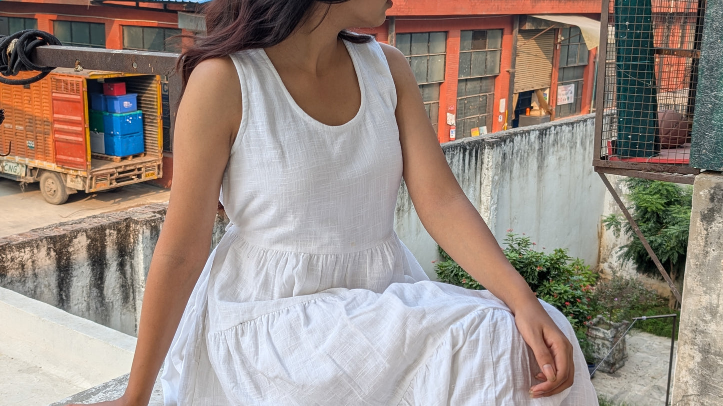 Sunday dress: White