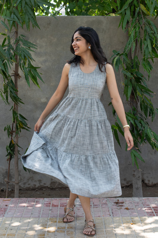 The Sunday Dress: Grey