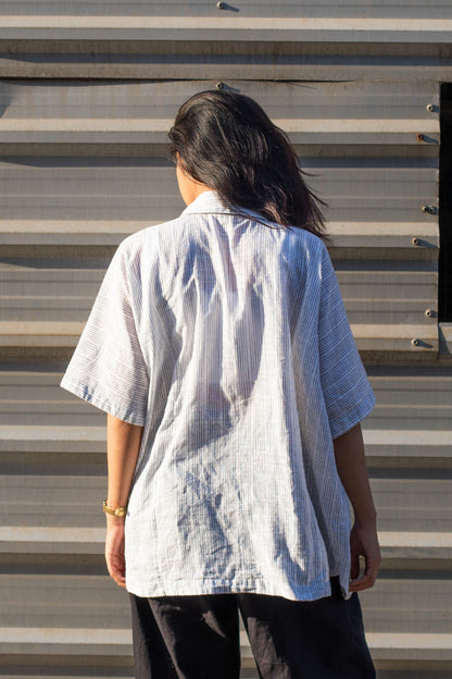 Live-in Shirt: White/Black stripes (unisex)