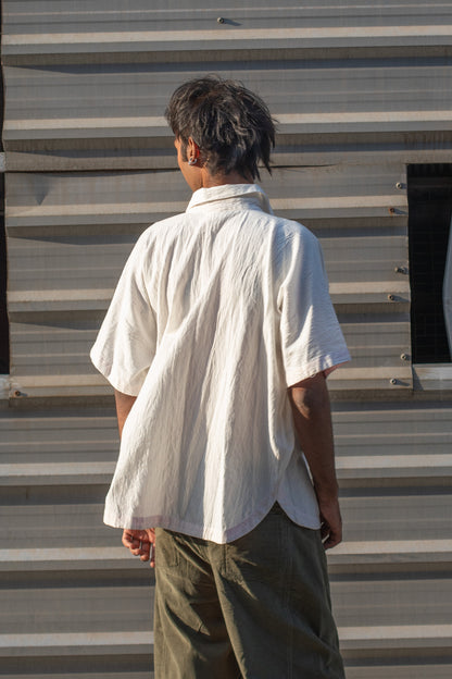 The live-in shirt: White/red