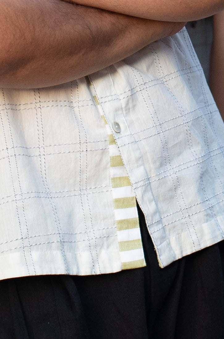 Live-In Shirt: White/green (unisex)